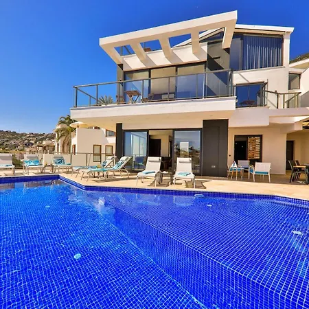 Royal Merchant Villa *